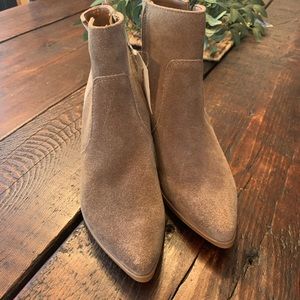 Franco Sarto Booties 6.5